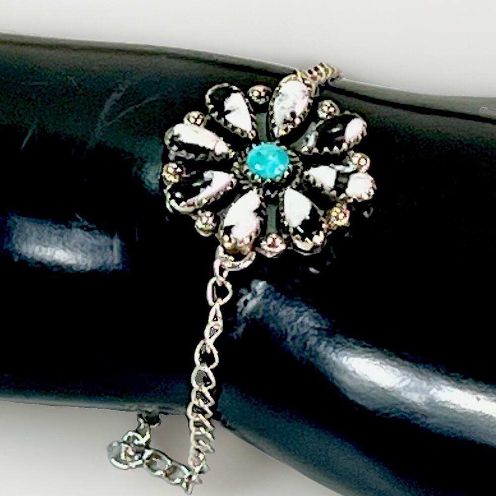 White Buffalo Kingman Turquoise Sterling Silver Southwest Cluster Bracelet 7.5”